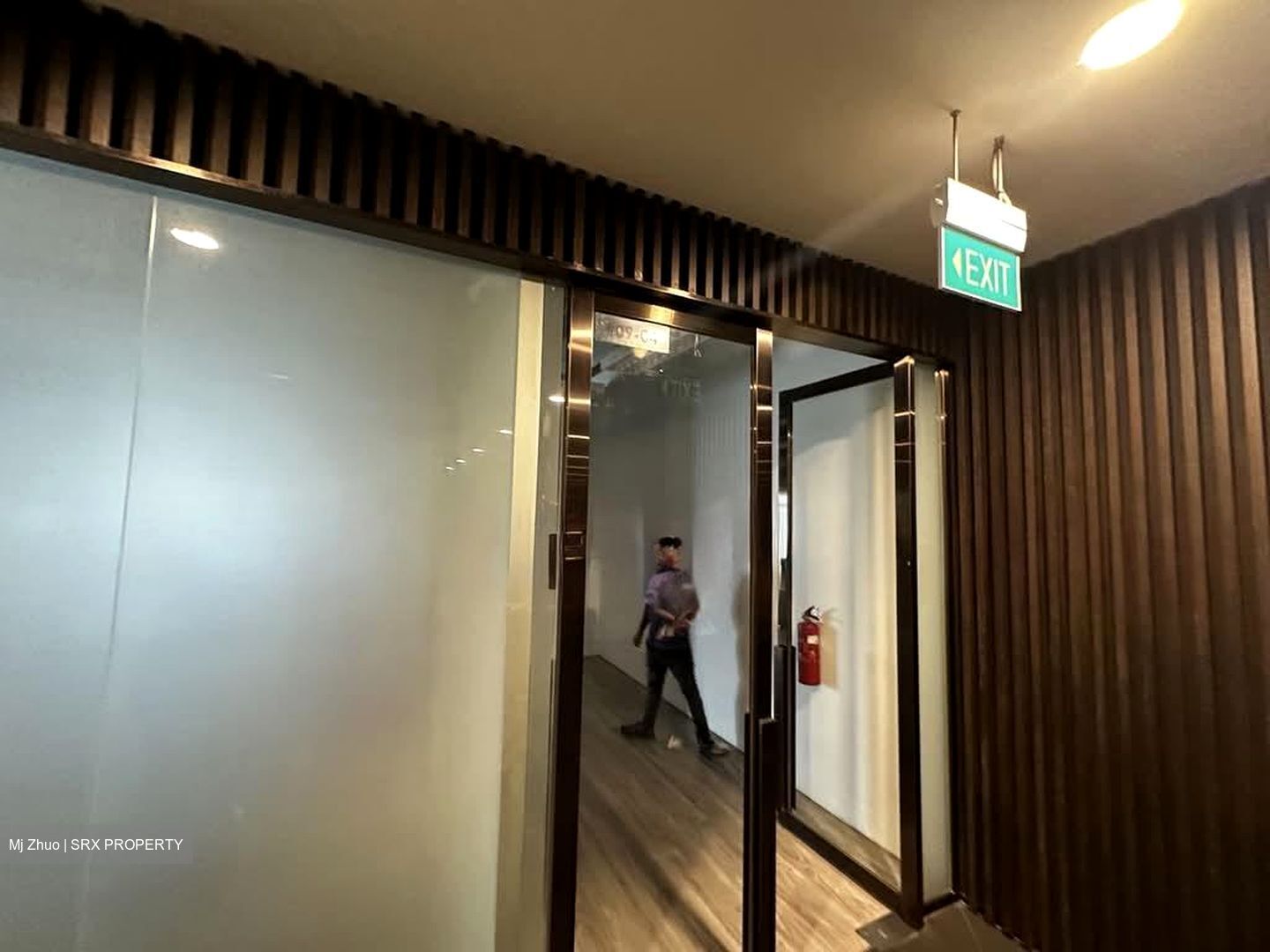 Breadtalk (D19), Office #553454541